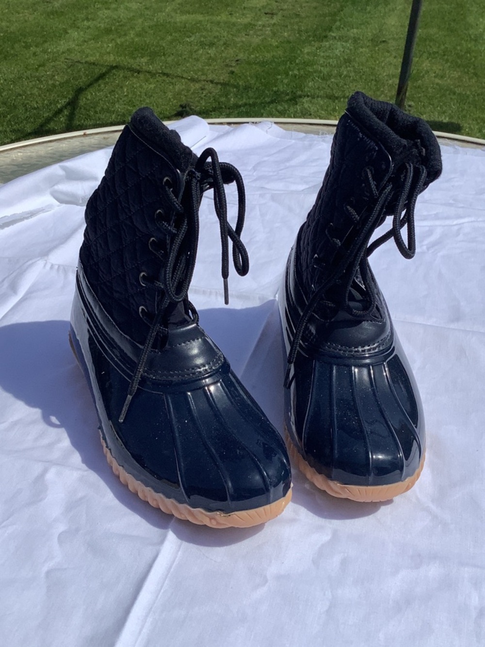 Sporto Black Quilted Lace-Up Rain & Winter Boots with Tan Soles